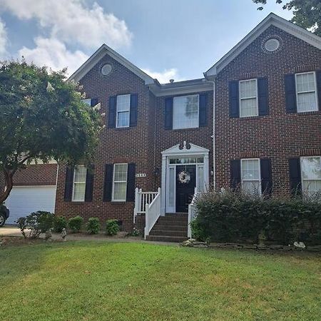 Appartamento Chiky Sanctuary Raleigh Esterno foto