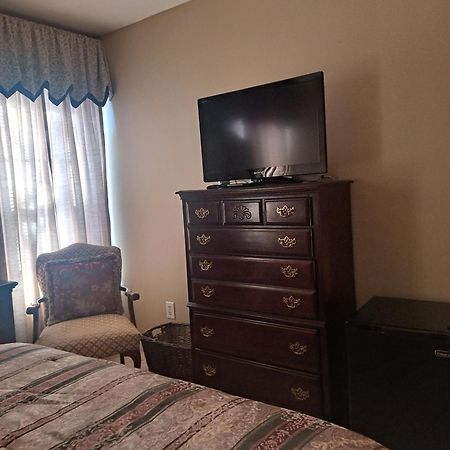 Appartamento Chiky Sanctuary Raleigh Esterno foto